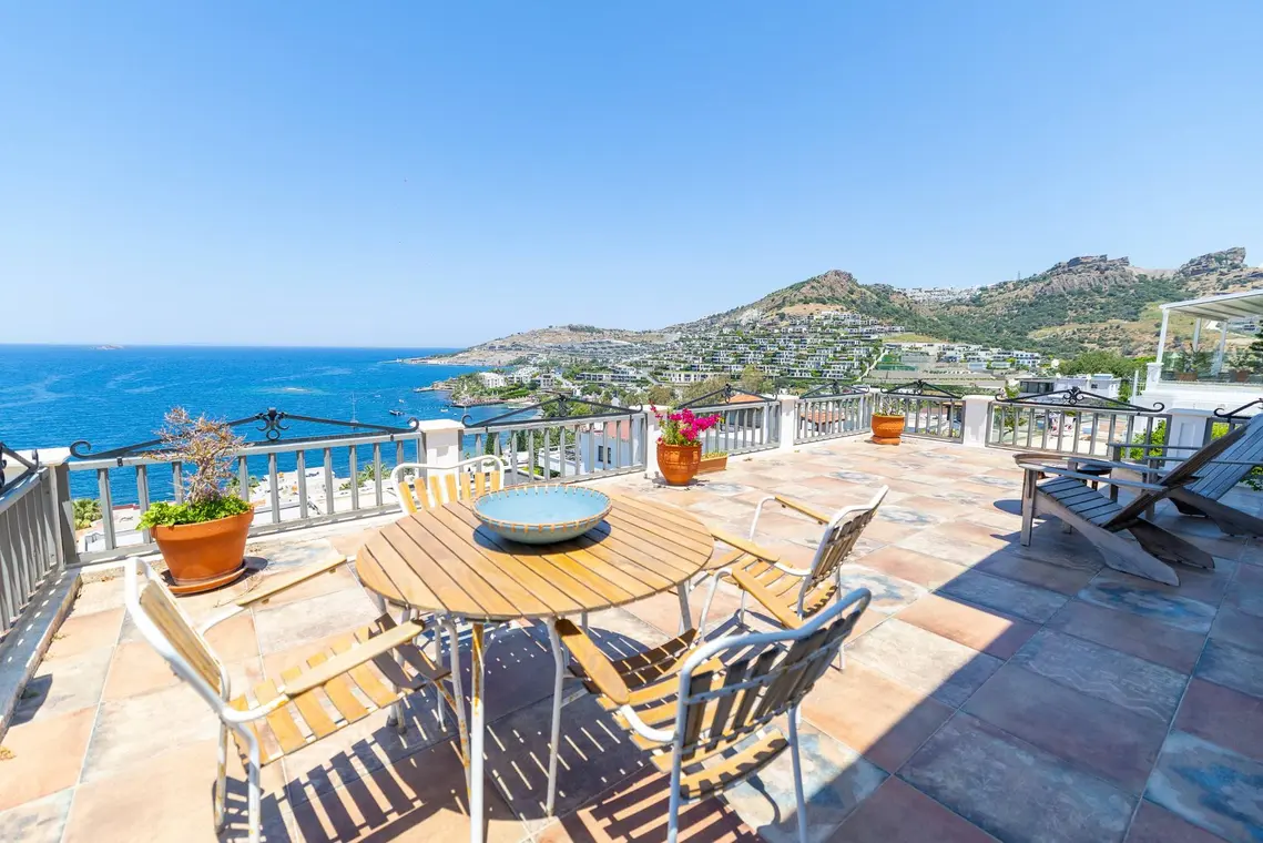 Villa Privée 6+1 avec Vue Pleine Mer et Piscine à Yalıkavak Dirmil | KW Platine Mixte — 6