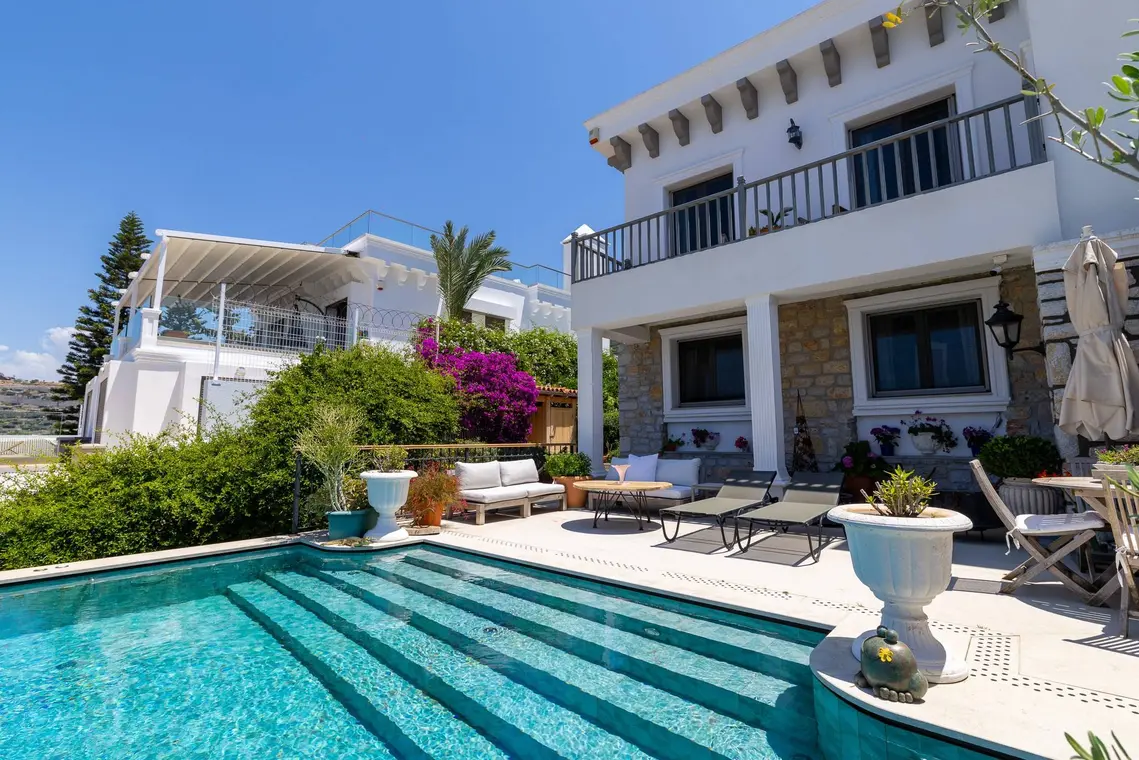 Villa Privée 6+1 avec Vue Pleine Mer et Piscine à Yalıkavak Dirmil | KW Platine Mixte — 7